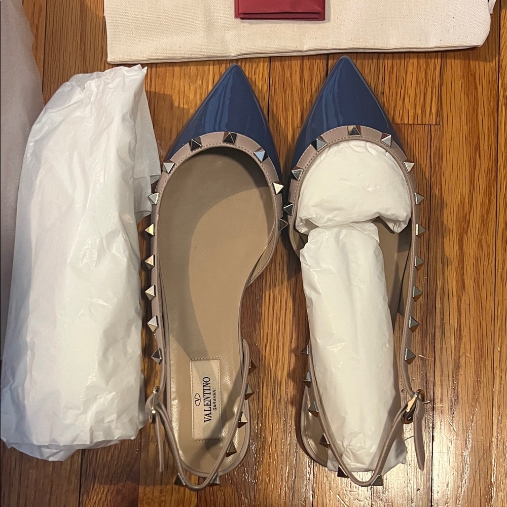 VALENTINO GARAVANI BLUE SLING BLACK POINTED TOE BALLERINA FLATS
